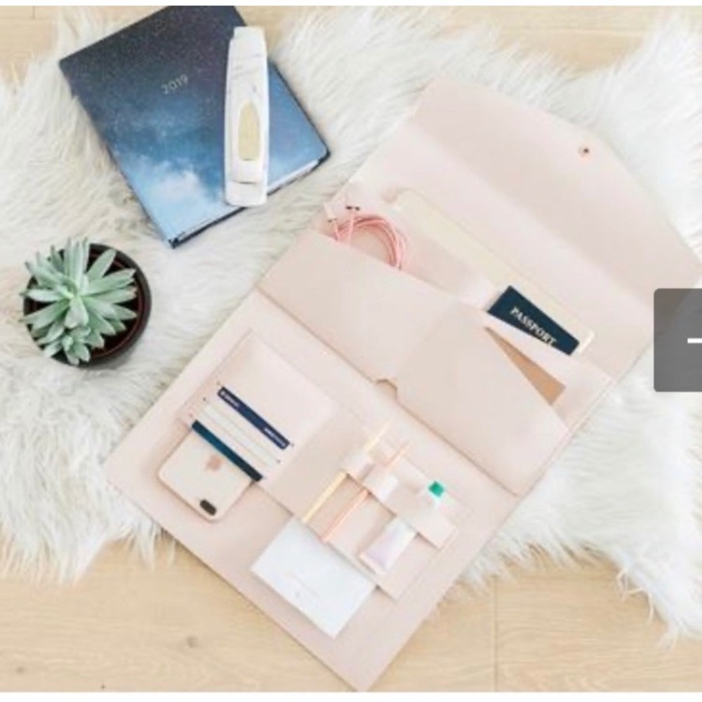 Glass Ladder & Co Portfolio Women OS Pink Good Vegan Leather Document Organizer